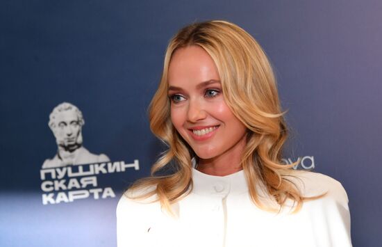 Премьера фильма "В потоке трех стихий"