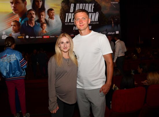 Премьера фильма "В потоке трех стихий"