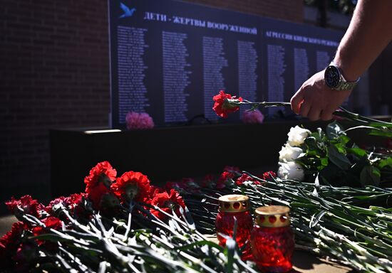 Акция в память о погибших детях Донбасса в Москве