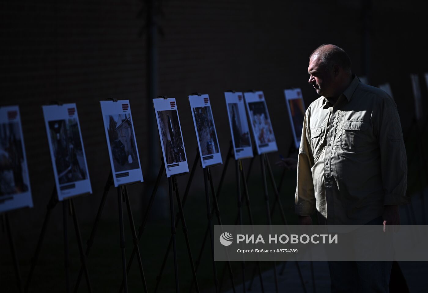 Акция в память о погибших детях Донбасса в Москве