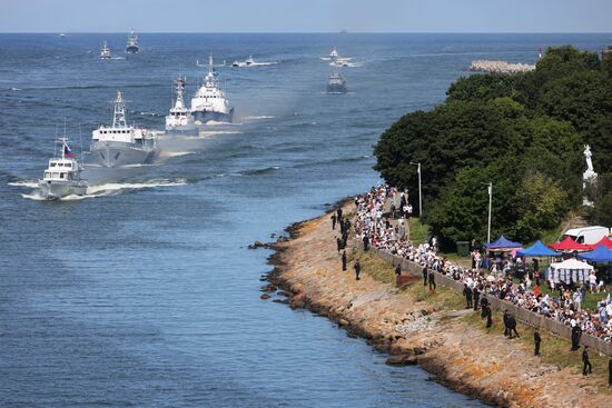 Генеральная репетиция парада ко Дню ВМФ в Балтийске