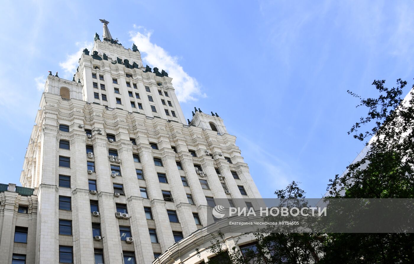 Реставрация сталинской высотки на Красных воротах