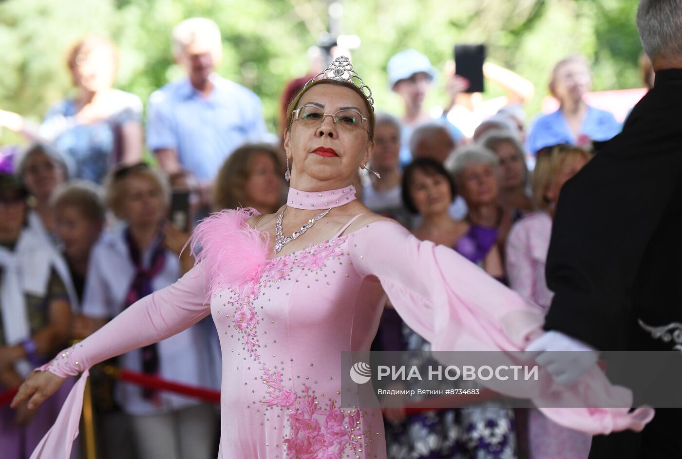 Фестиваль по спортивным бальным танцам для представителей старшего поколения