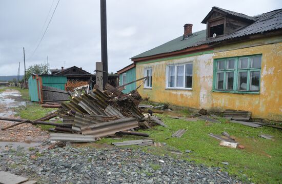 Последствия прорыва дамбы в Челябинской области 