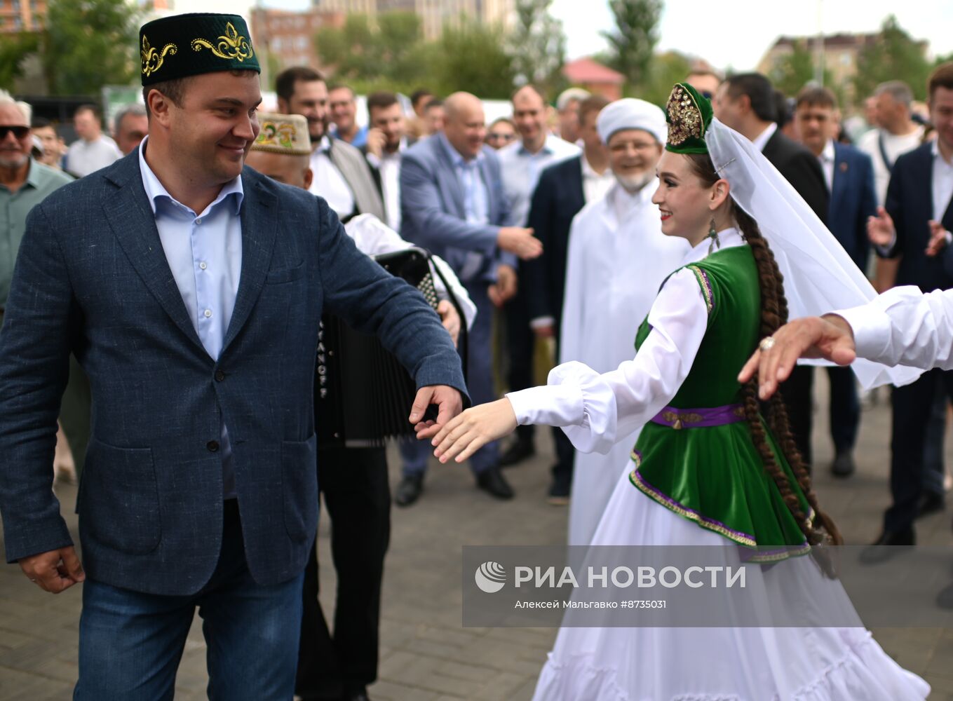 Праздник "Сабантуй" в Омске