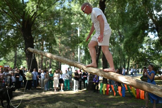 Праздник "Сабантуй" в Омске