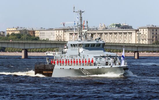 Празднование Дня ВМФ в Санкт-Петербурге