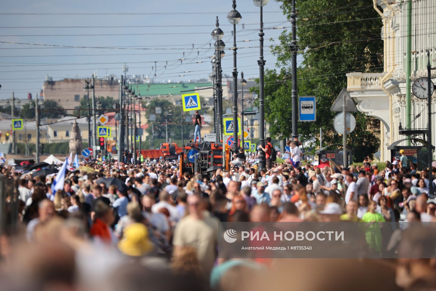 Празднование Дня ВМФ в Санкт-Петербурге