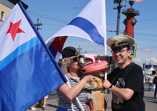 Празднование Дня ВМФ в Санкт-Петербурге