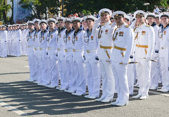 Празднование Дня ВМФ в Санкт-Петербурге