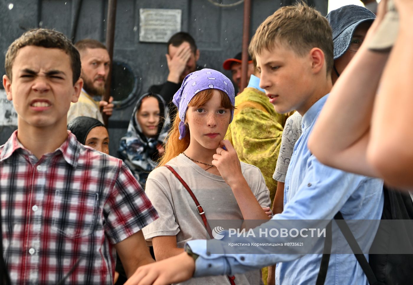 Крестный ход с иконой Всемилостивого Спаса в Тутаеве
