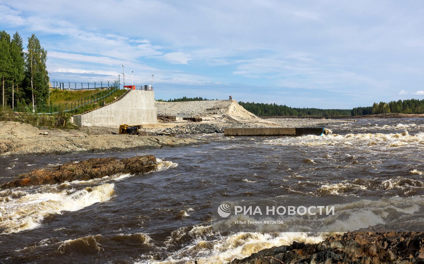 В Карелии на Беломорско-Балтийском канале прорвало дамбу