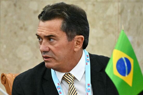 Встреча глав ВОА БРИКС на тему "Аудит устойчивого развития"
Витал ду Регу, министр Федерального счетного суда Бразилии Место: Россия, Республика Башкортостан, Уфа. Автор: Кристина Кормилицына. Встреча глав ВОА БРИКС на тему "Аудит устойчивого развития"