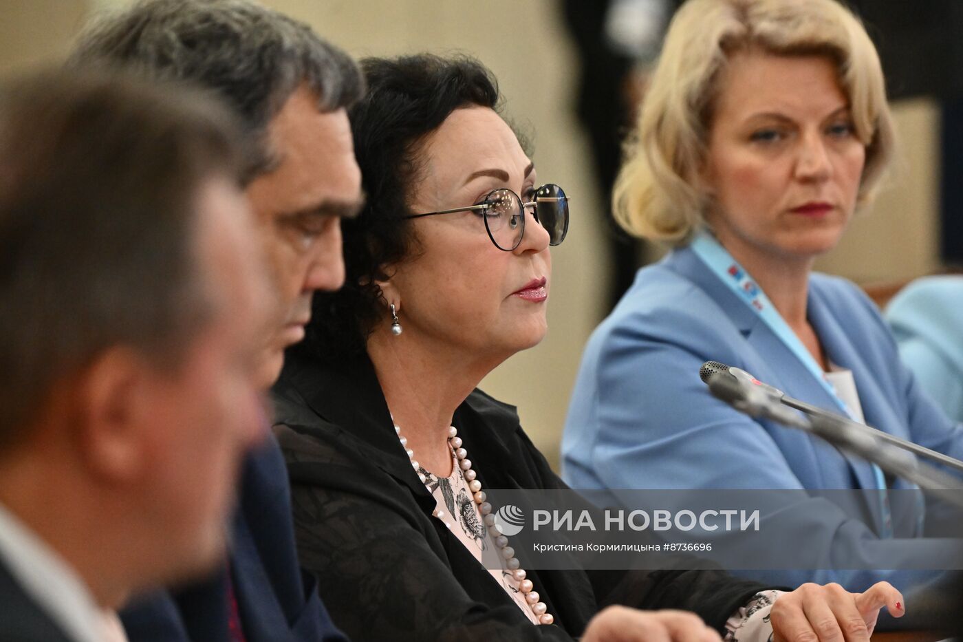 Круглый стол по обмену опытом на тему "Аудит на региональном и муниципальном уровнях"