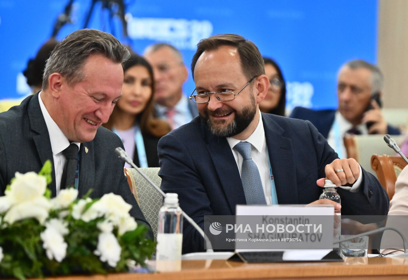 Круглый стол по обмену опытом на тему "Роль высших органов аудита в развитии среды добросовестности за счет совершенствования мер по противодействию коррупции"