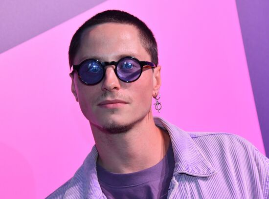 Премьера сериала "Она такая классная"