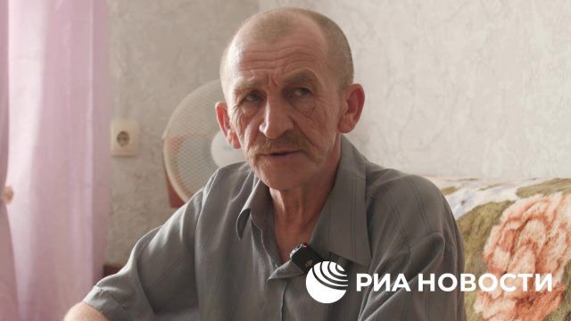 Беженец из-под Торецка о внуке, который отказался ходить в украинскую школу