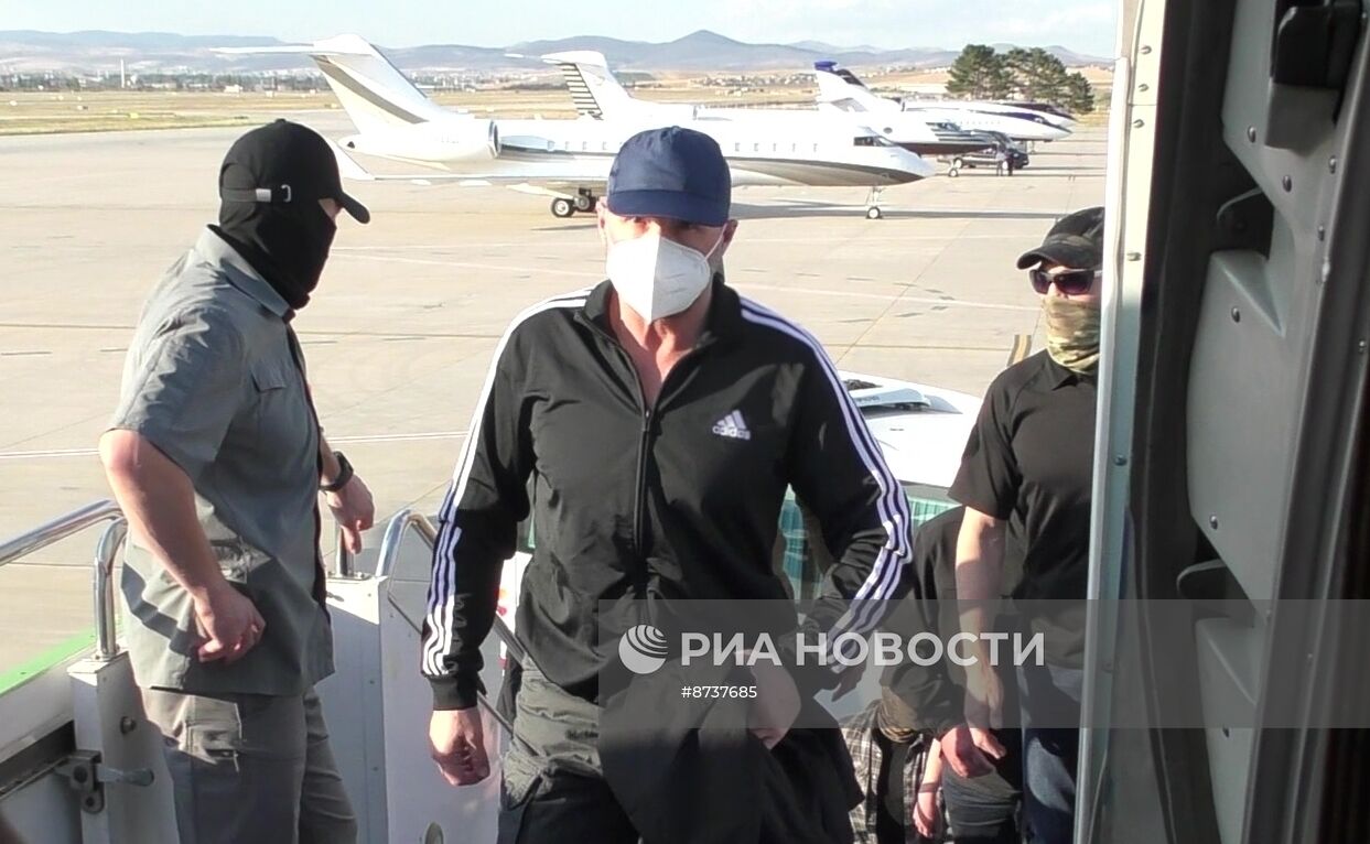 Россия и США провели обмен 26 заключенными 