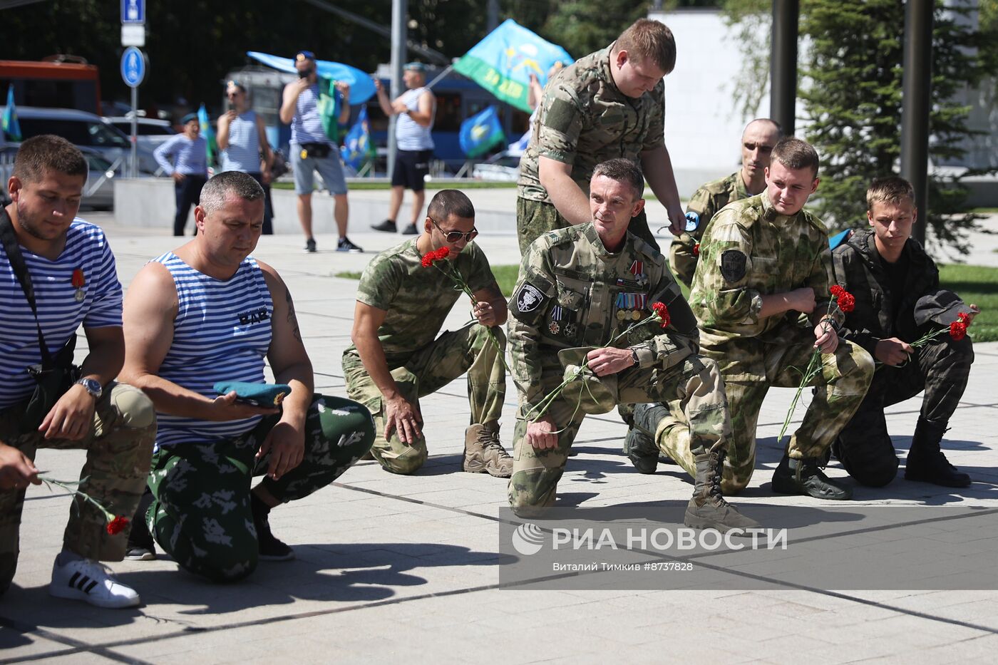 Празднование Дня ВДВ в России