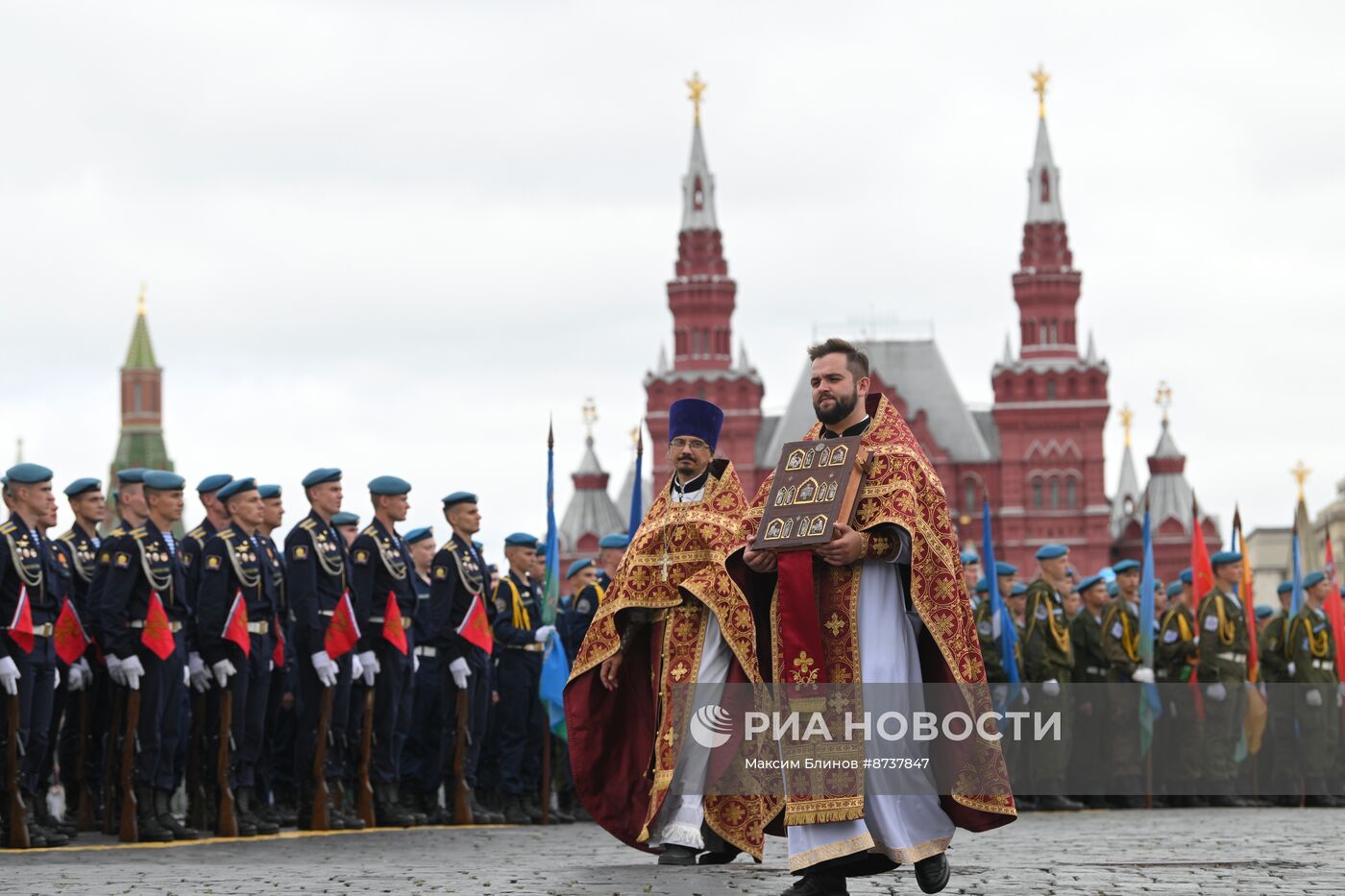 Празднование годовщины образования ВДВ