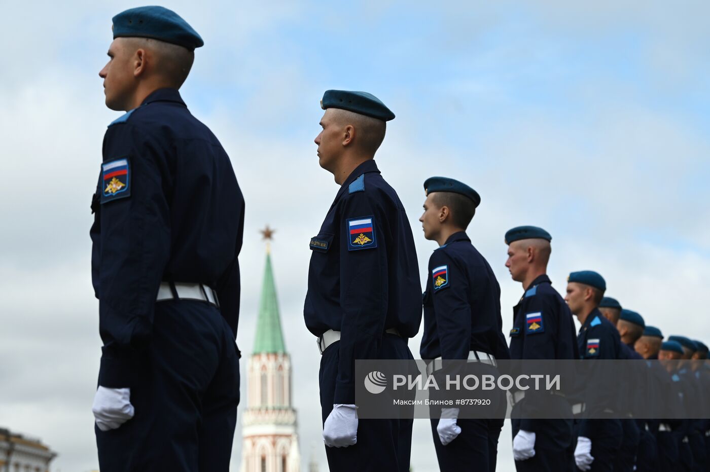 Празднование годовщины образования ВДВ