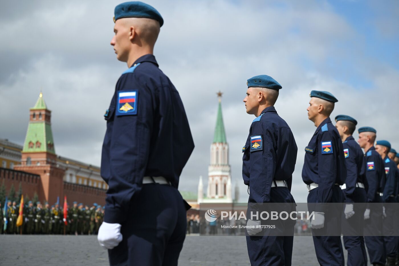 Празднование годовщины образования ВДВ