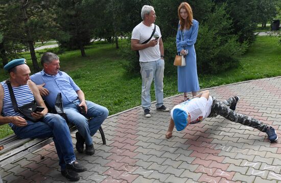 Празднование Дня ВДВ в России