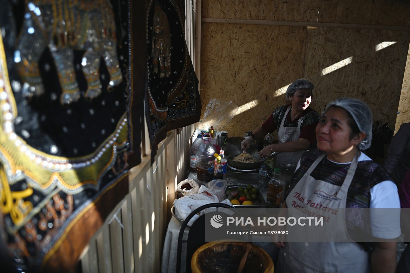 Тайский фестиваль в саду "Эрмитаж"