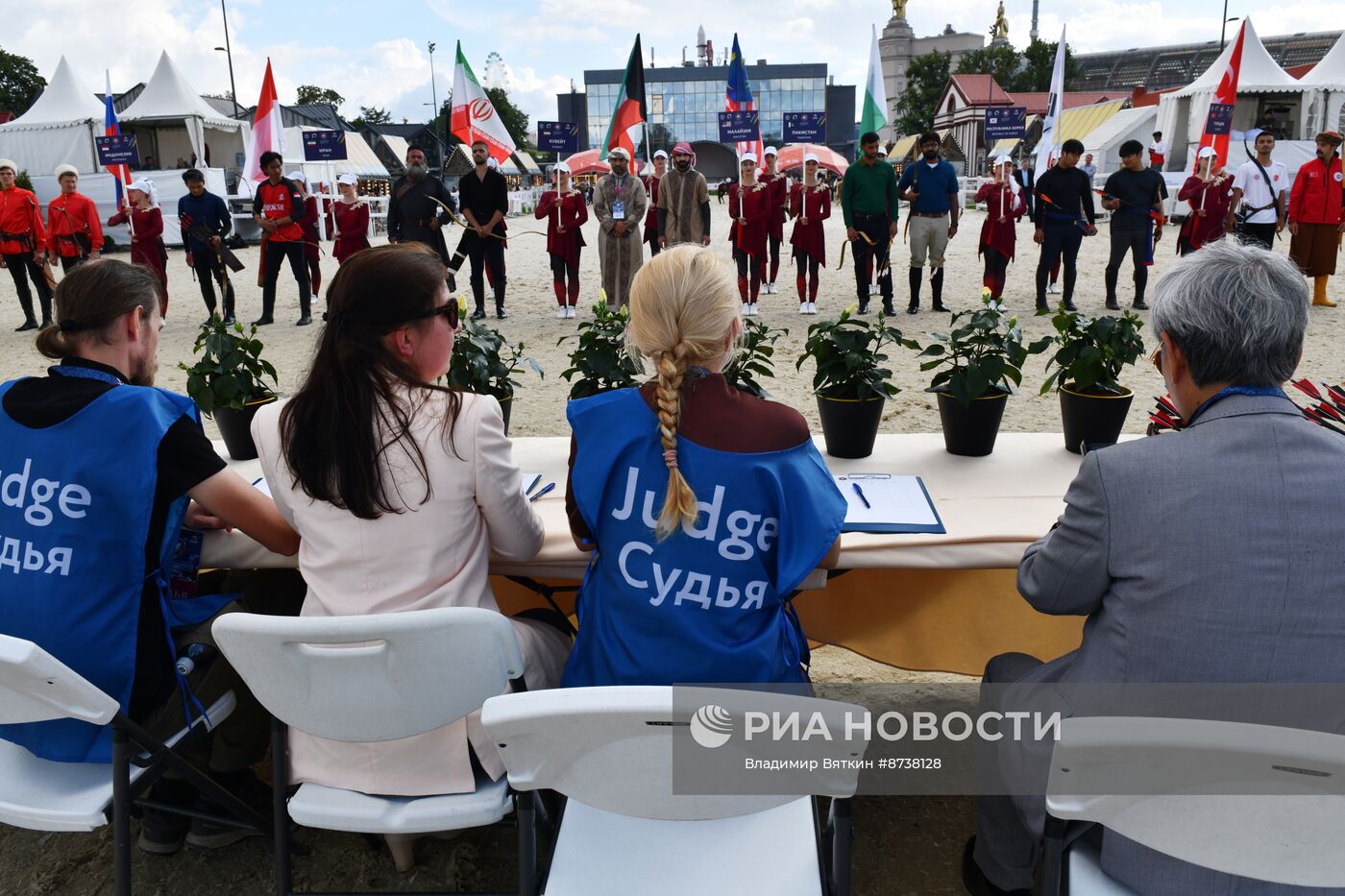 Международные соревнования по конной стрельбе из лука