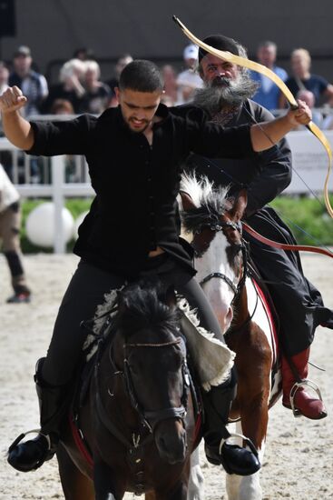Международные соревнования по конной стрельбе из лука