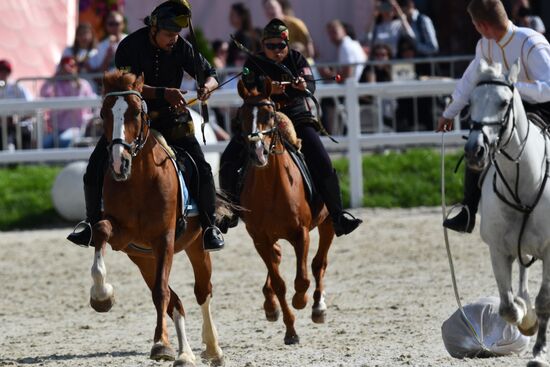 Международные соревнования по конной стрельбе из лука
