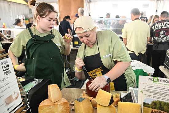 Сырный фестиваль в Подмосковье