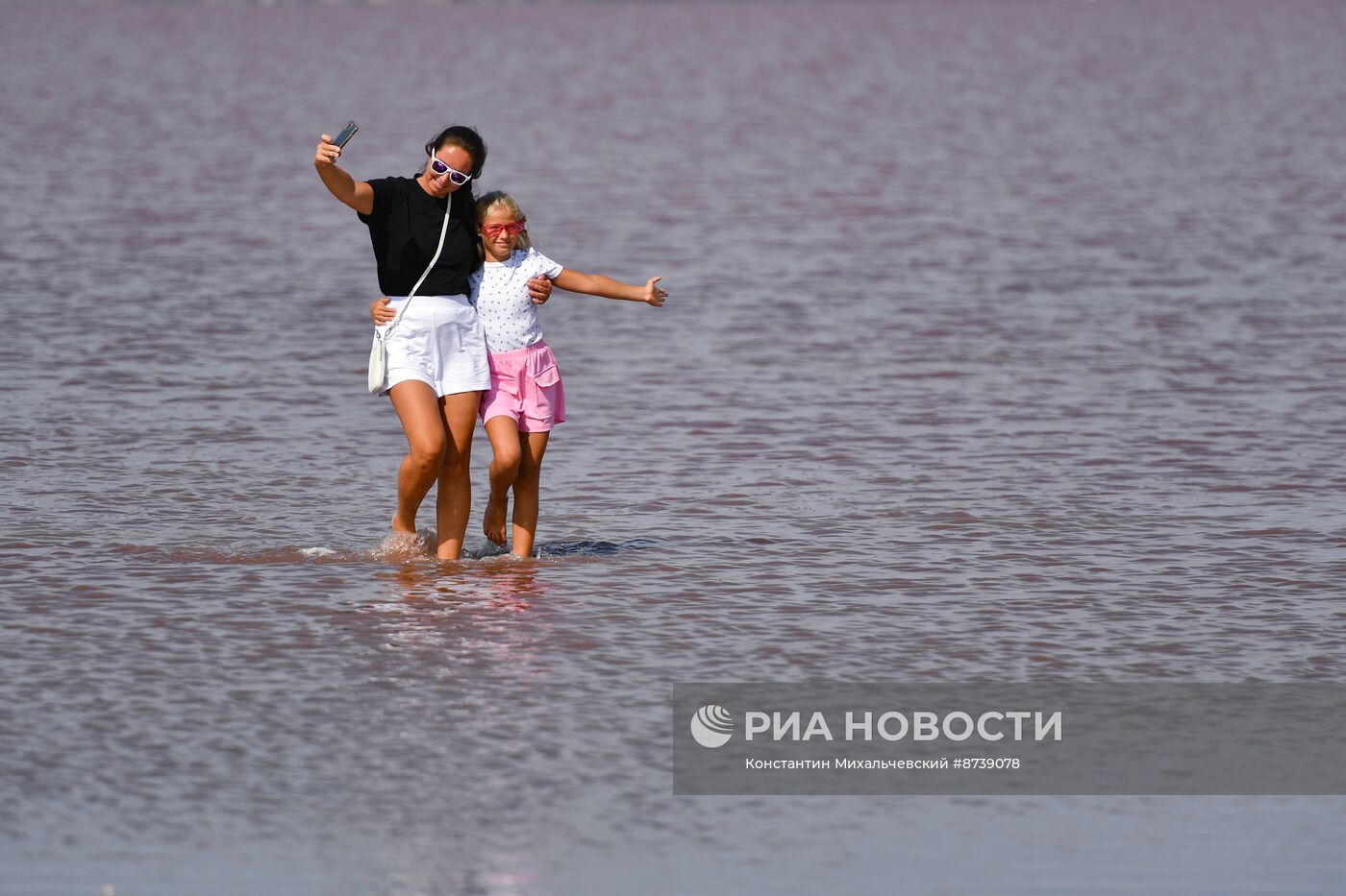 Отдых на озере Сасык-Сиваш в Крыму