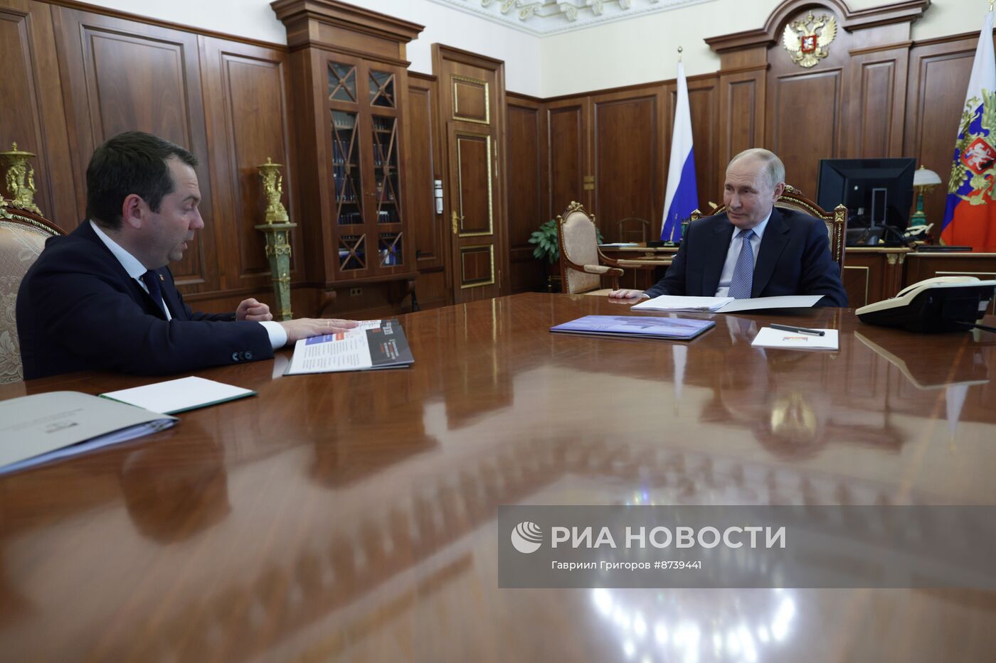 Президент Владимир Путин встретился с губернатором Мурманской области Андреем Чибисом