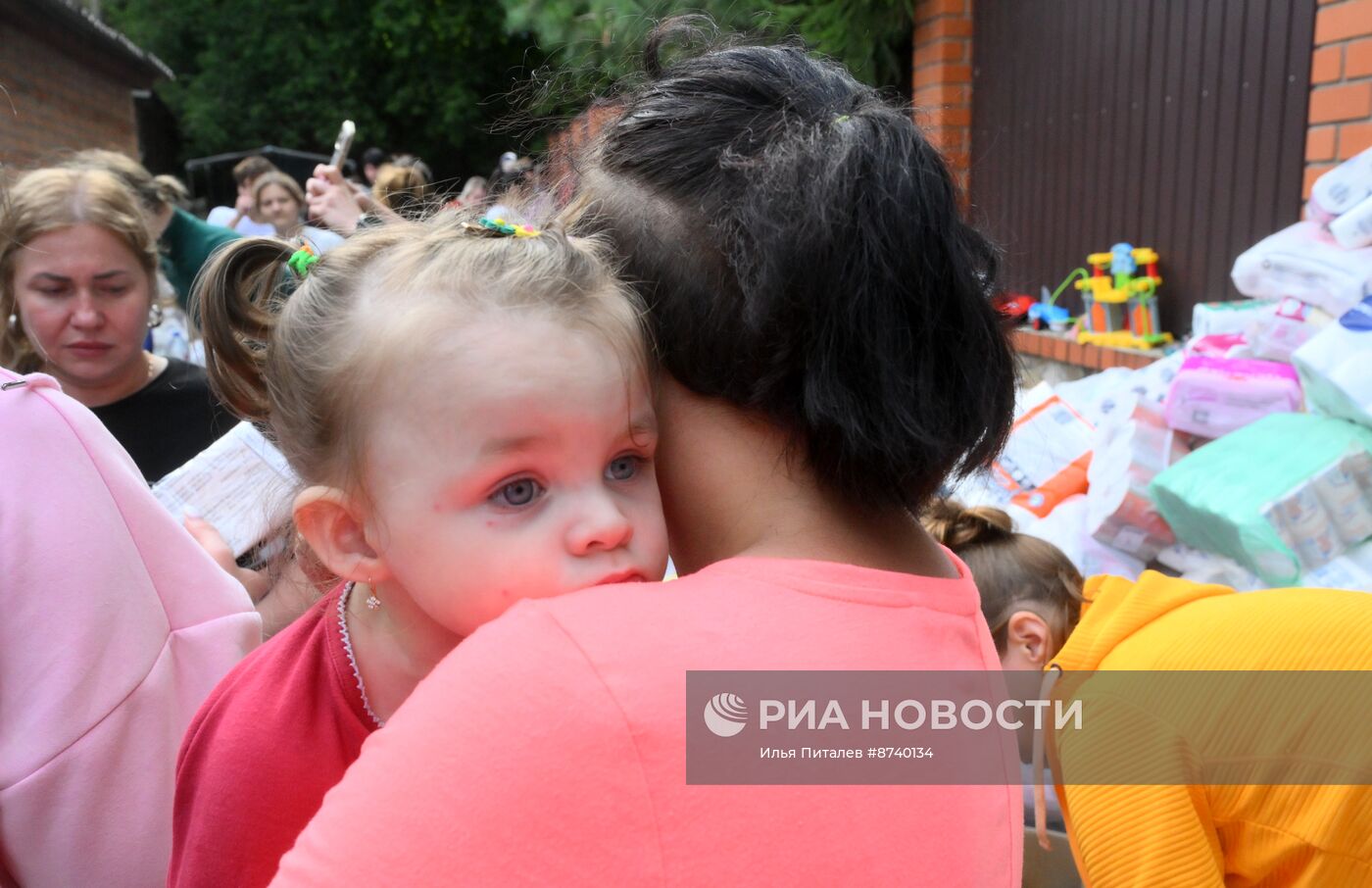 Сбор гумпомощи для жителей Курской области