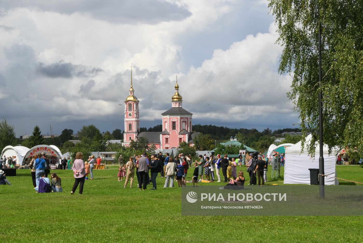 Города России. Суздаль