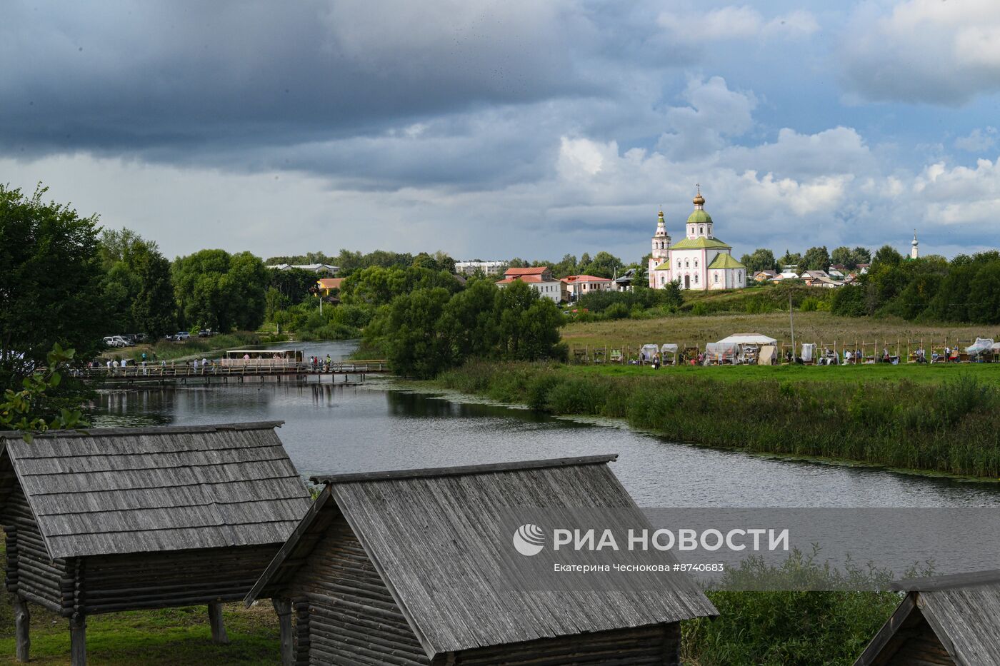 Города России. Суздаль