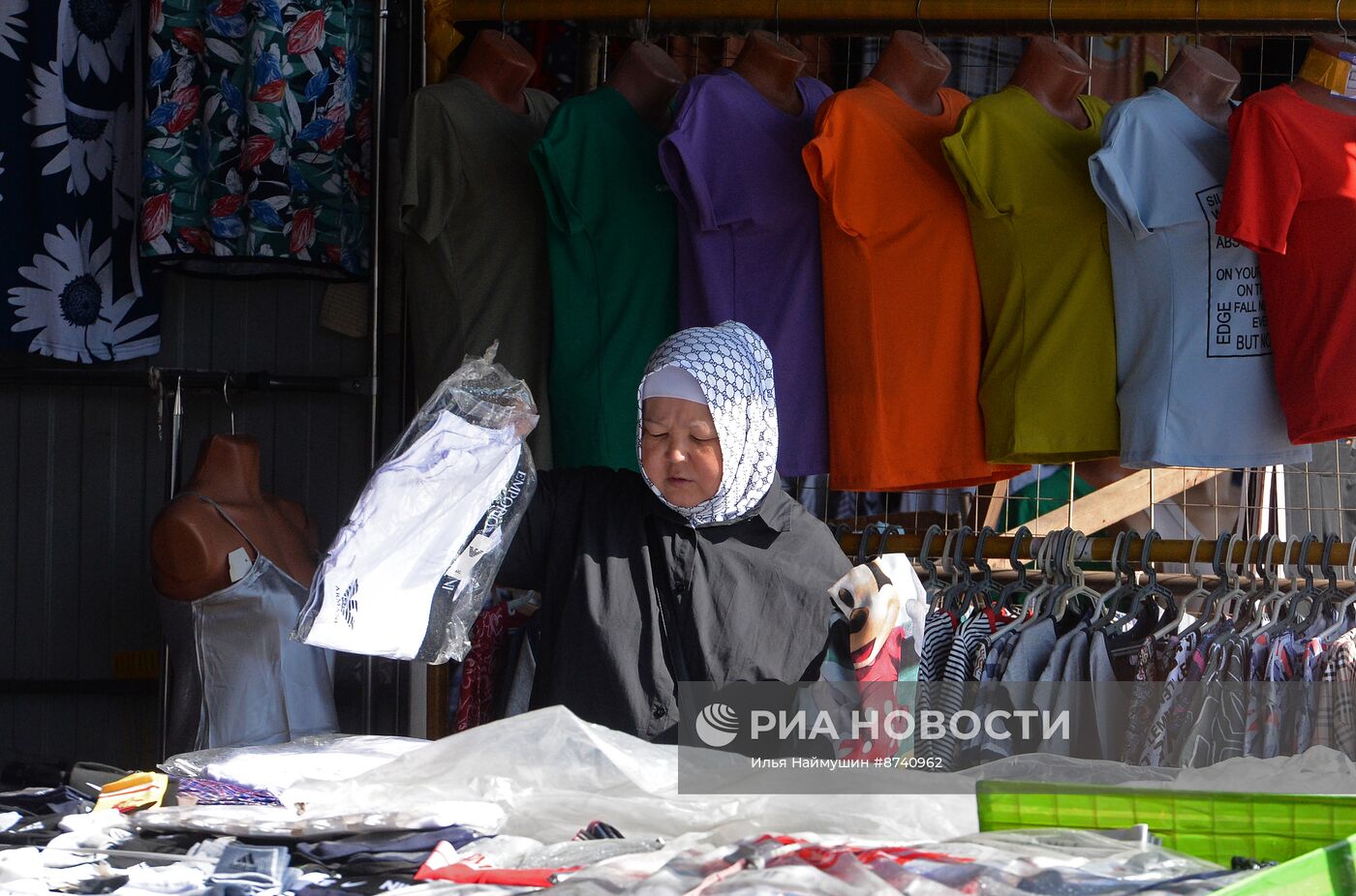 Мигрантам ограничили трудовую деятельность в Красноярском крае