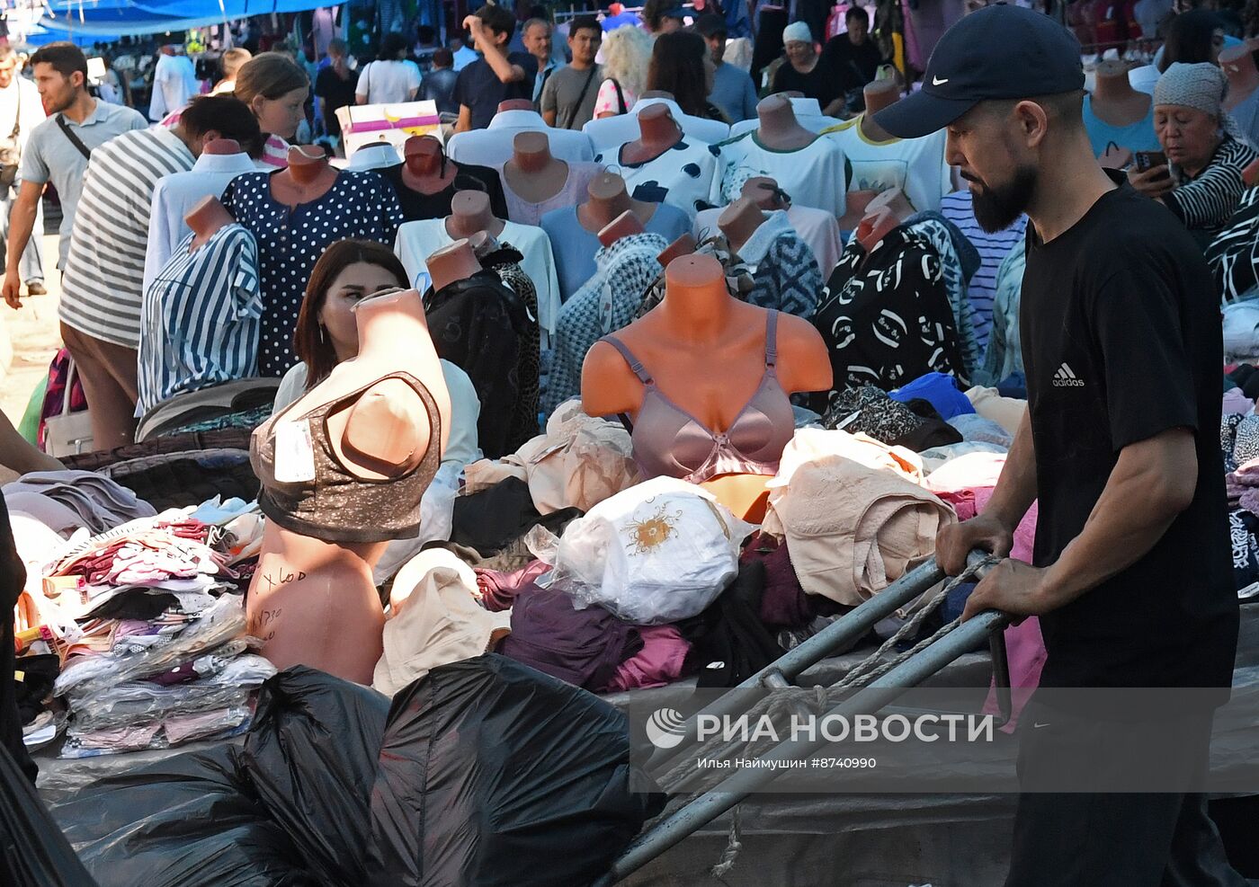 Мигрантам ограничили трудовую деятельность в Красноярском крае 