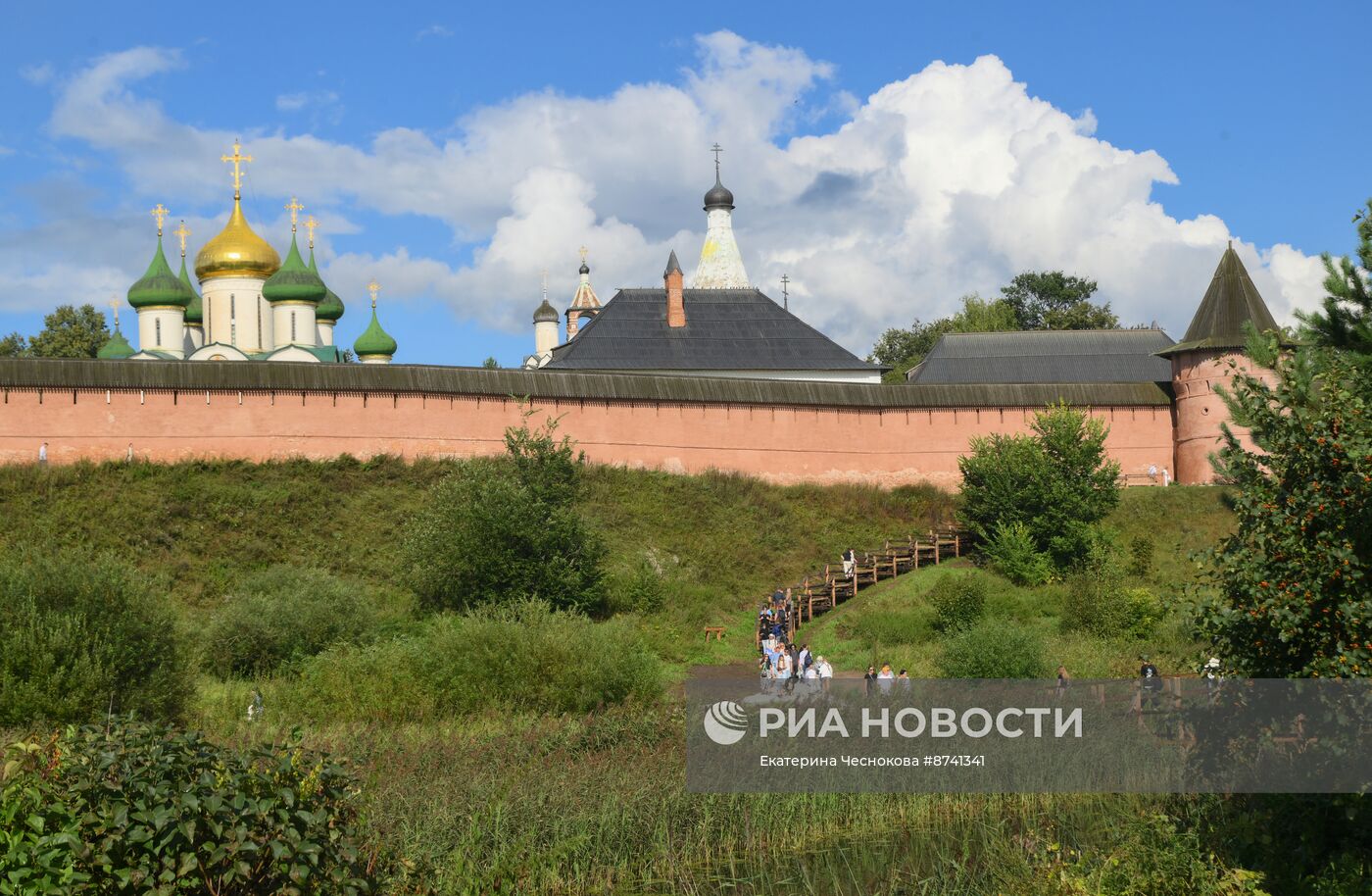 Празднование 1000-летия Суздаля