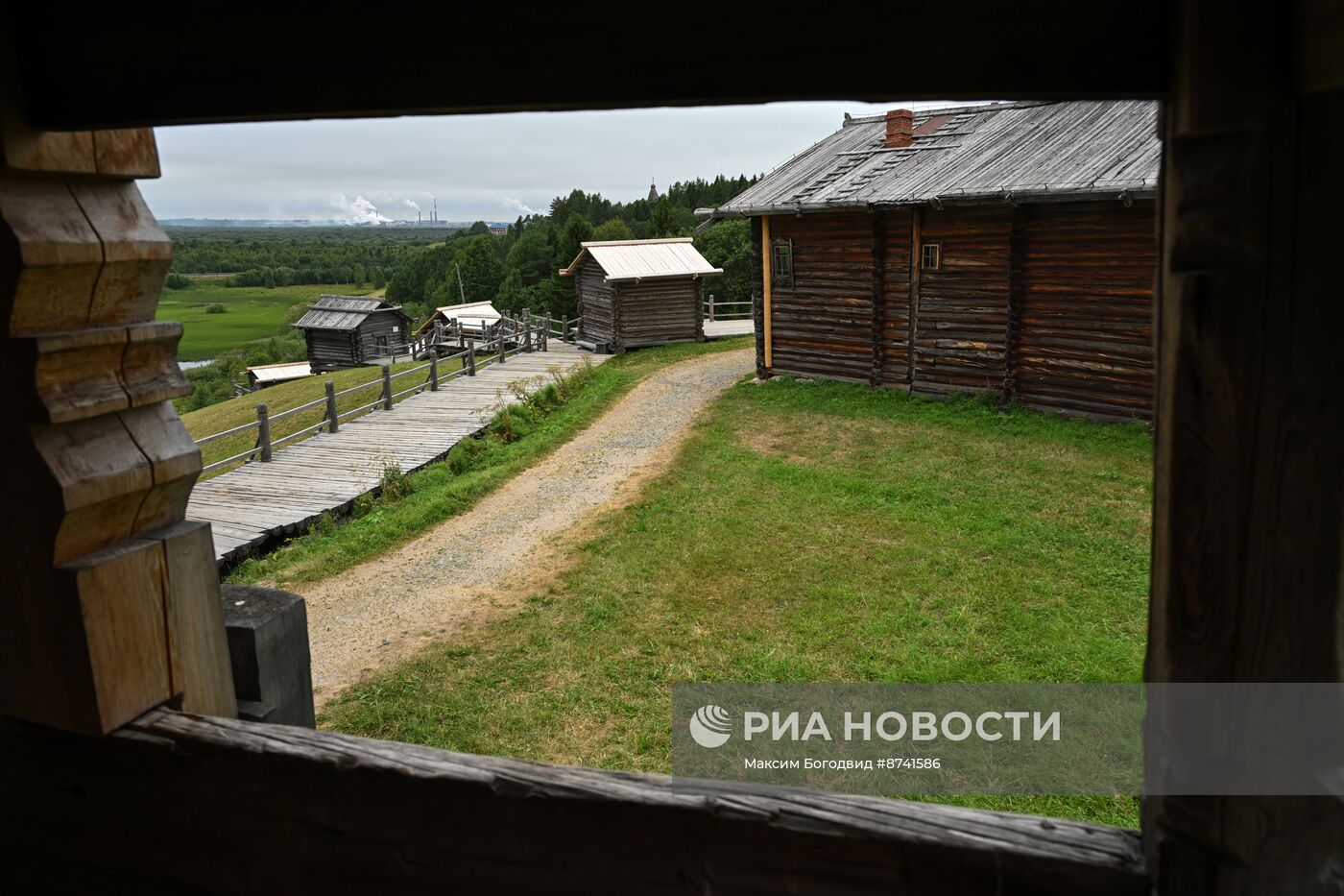 Музей деревянного зодчества "Малые Корелы" в Архангельской области