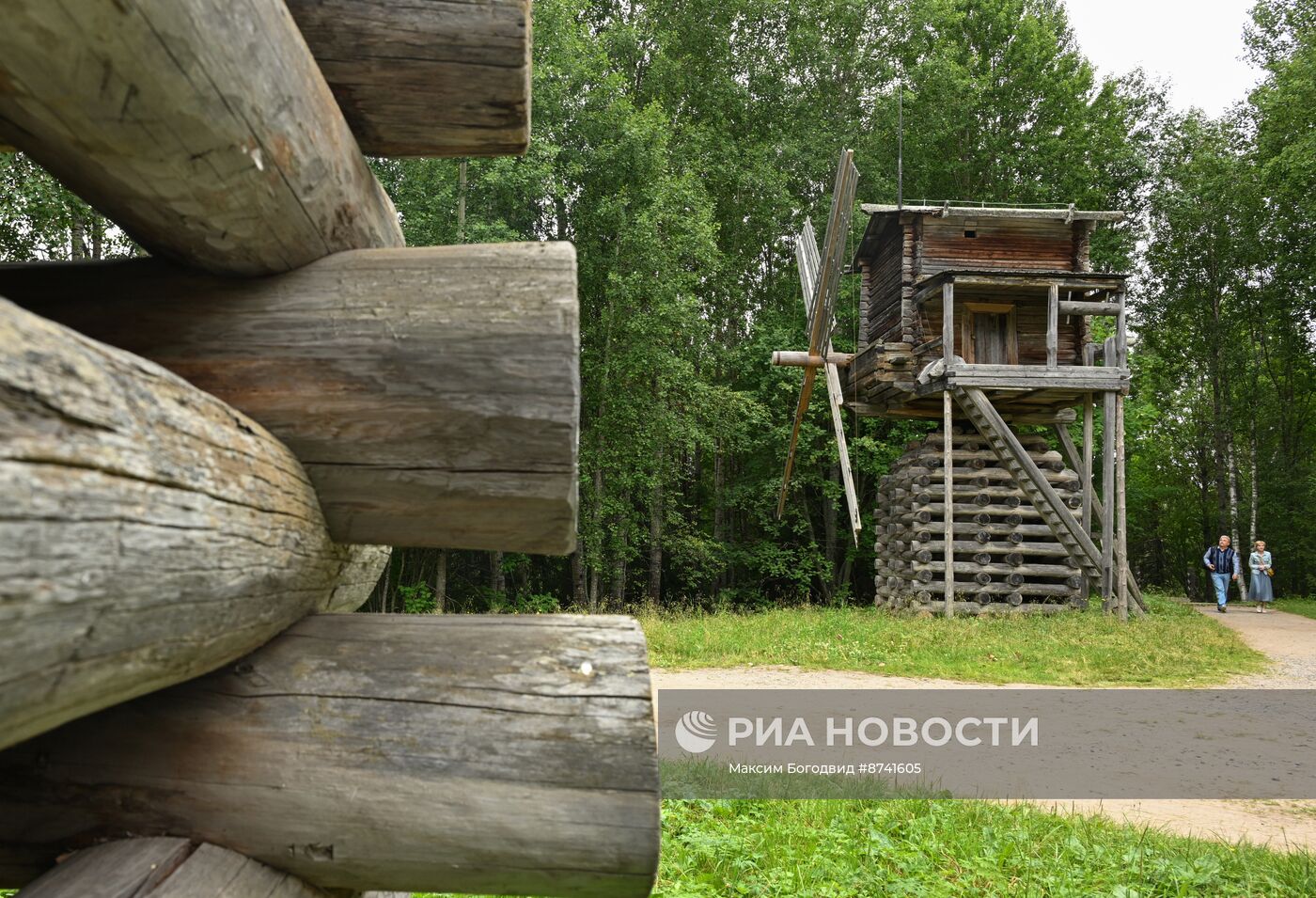 Музей деревянного зодчества "Малые Корелы" в Архангельской области