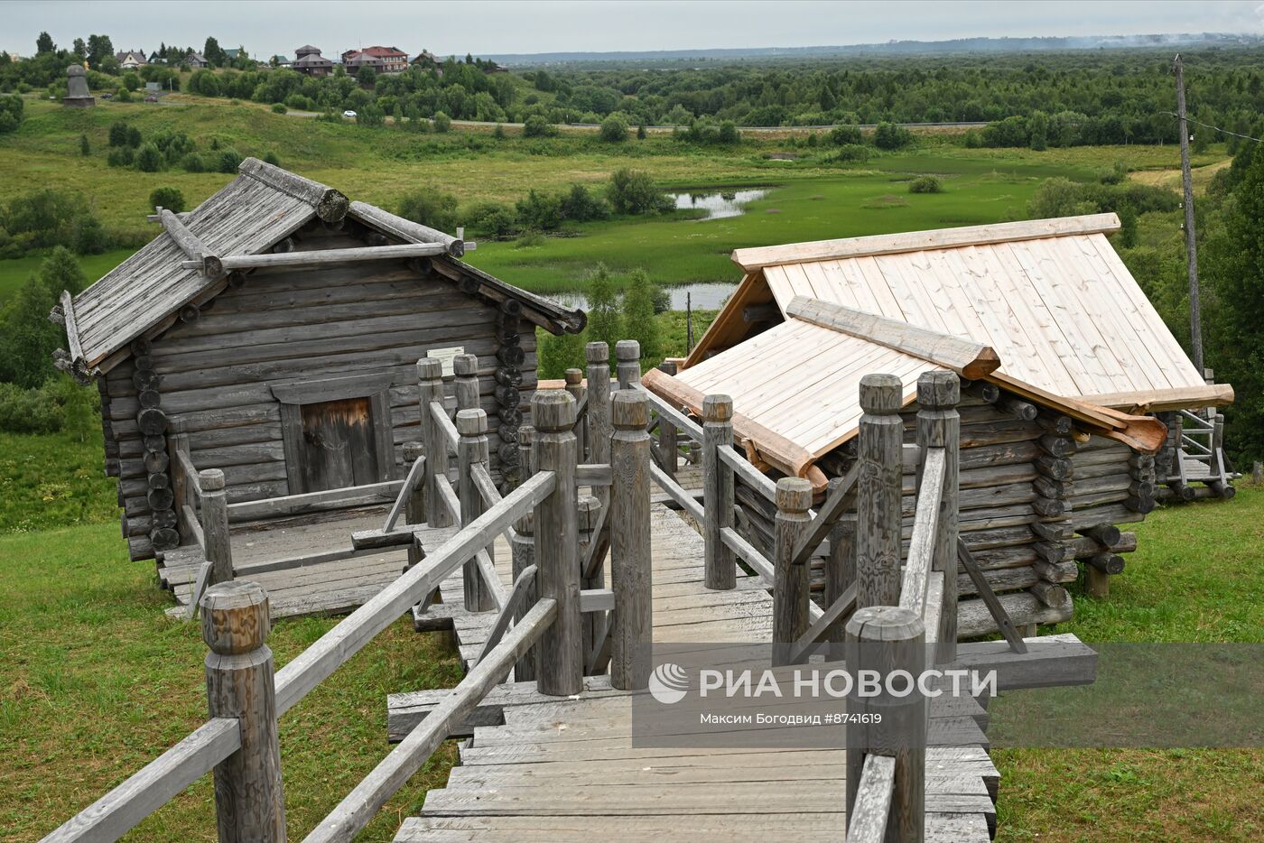 Музей деревянного зодчества "Малые Корелы" в Архангельской области