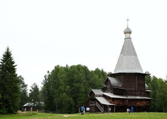 Музей деревянного зодчества "Малые Корелы" в Архангельской области