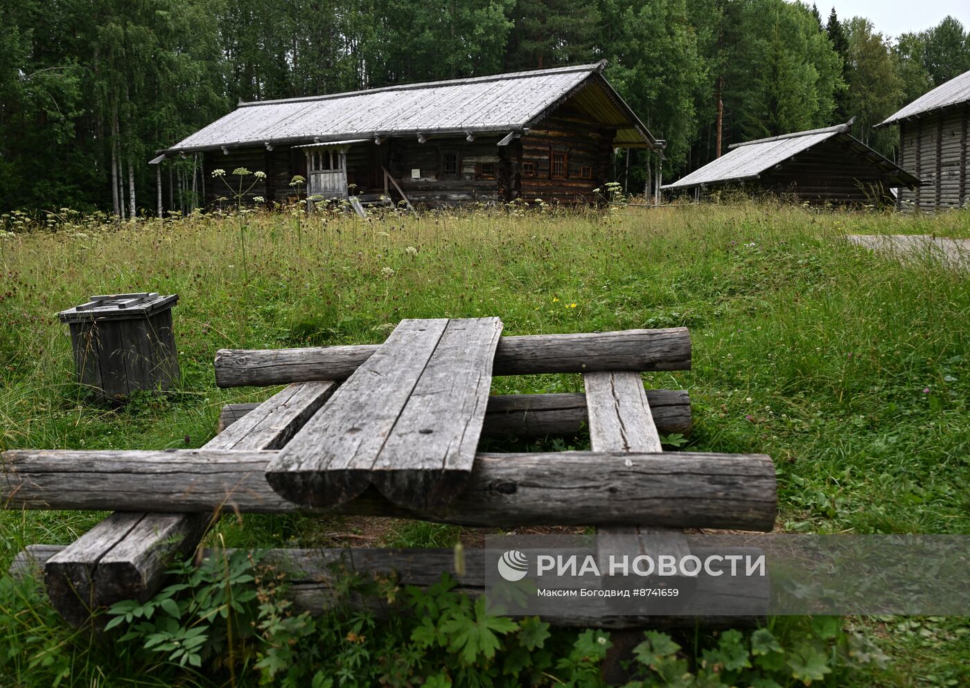 Музей деревянного зодчества "Малые Корелы" в Архангельской области