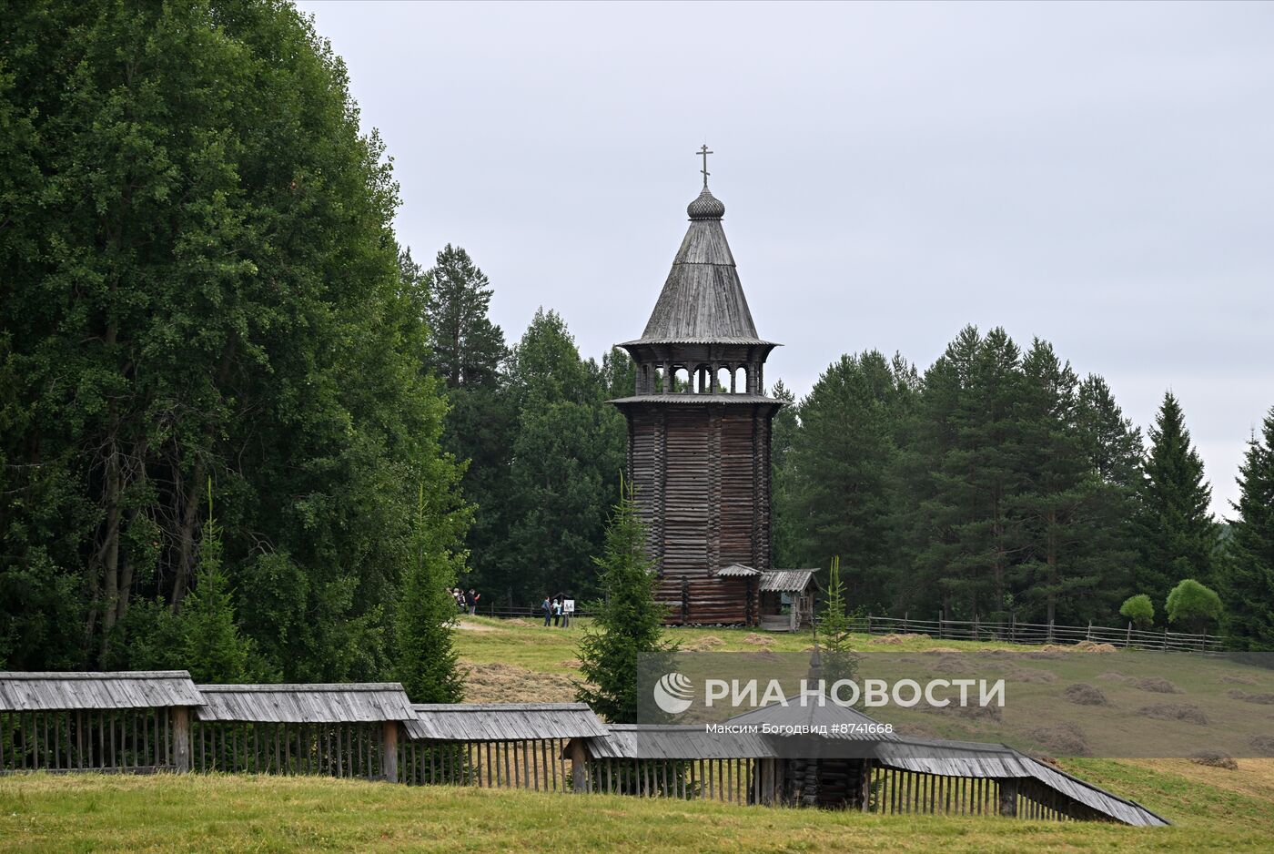 Музей деревянного зодчества "Малые Корелы" в Архангельской области