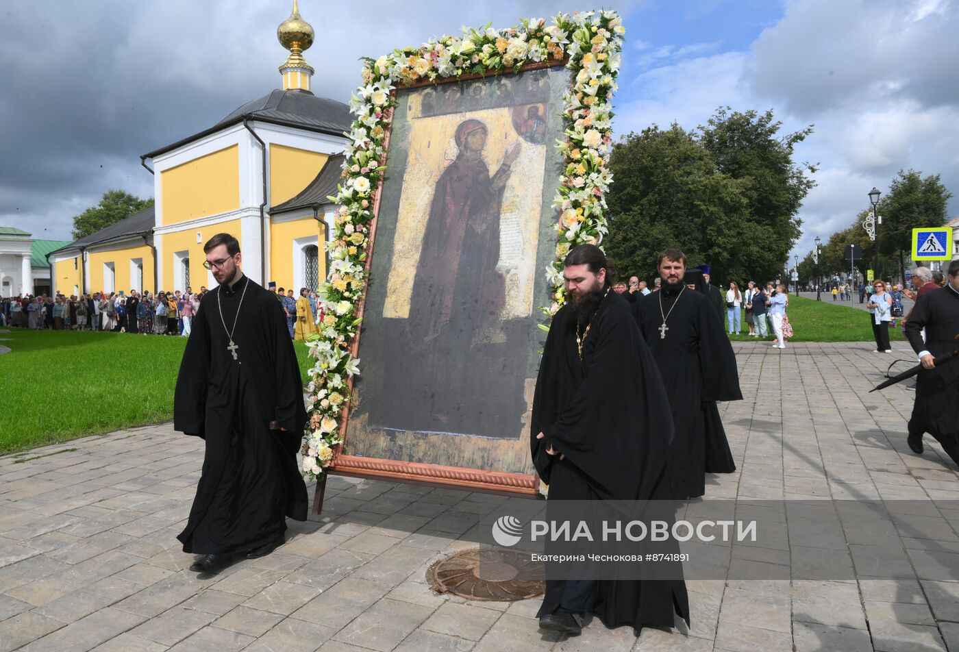 Празднование 1000-летия Суздаля