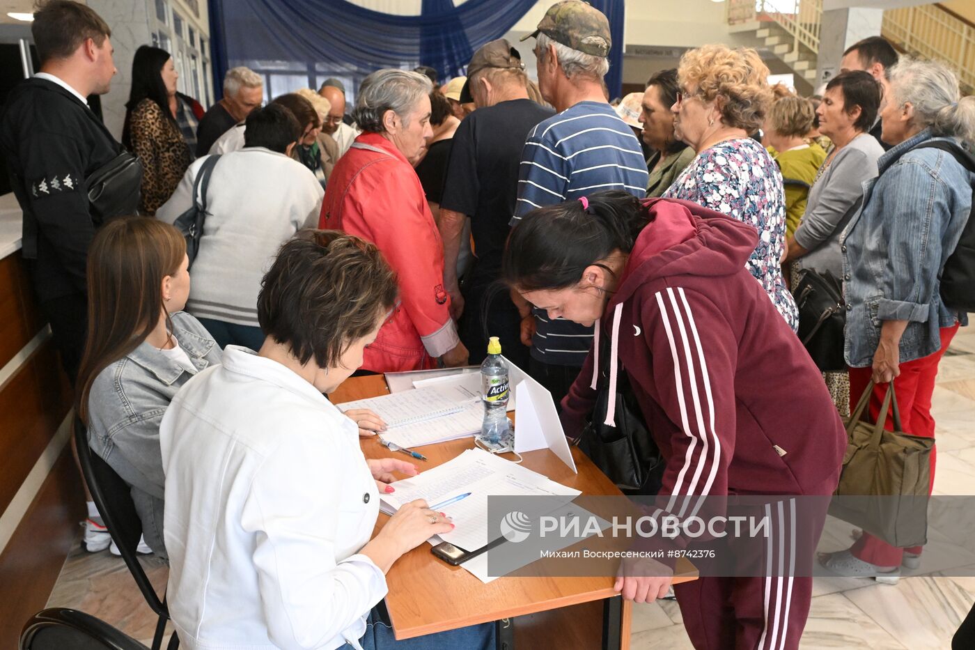 Эвакуация мирных жителей из Краснояружского района Белгородской области