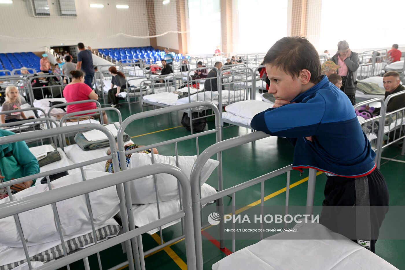 Эвакуация мирных жителей из Краснояружского района Белгородской области