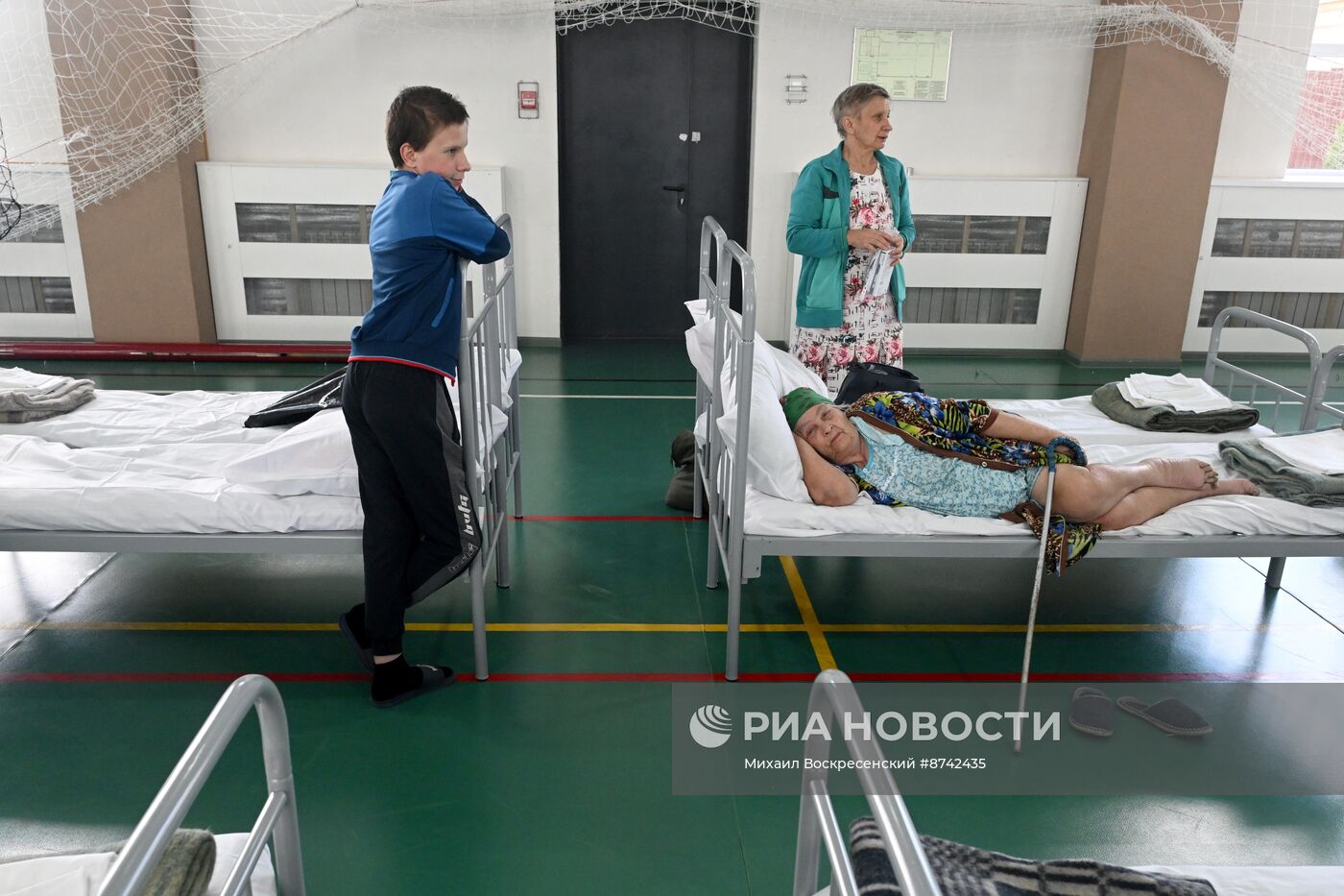 Эвакуация мирных жителей из Краснояружского района Белгородской области